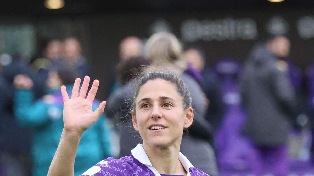 La Fiorentina vince sul campo dell'Inter e aggancia momentaneamente la Roma