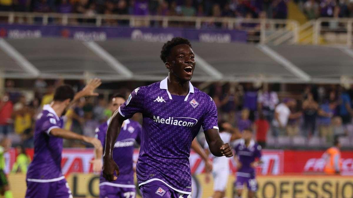 KAYODE, Non smette mai di sorridere dopo il rinnovo