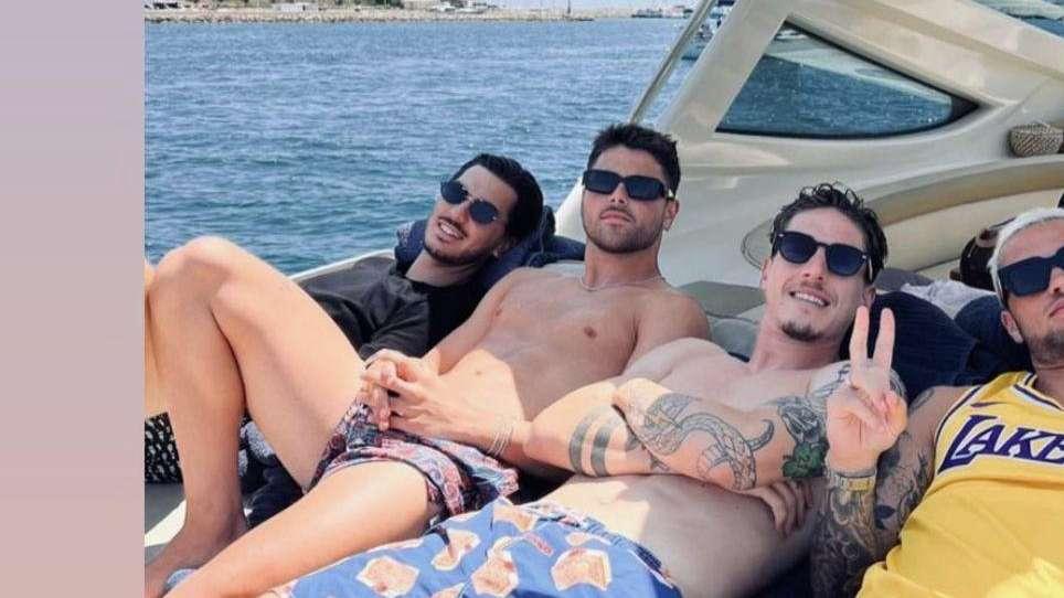 FOTO, Sottil in vacanza a Ibiza assieme a Zaniolo