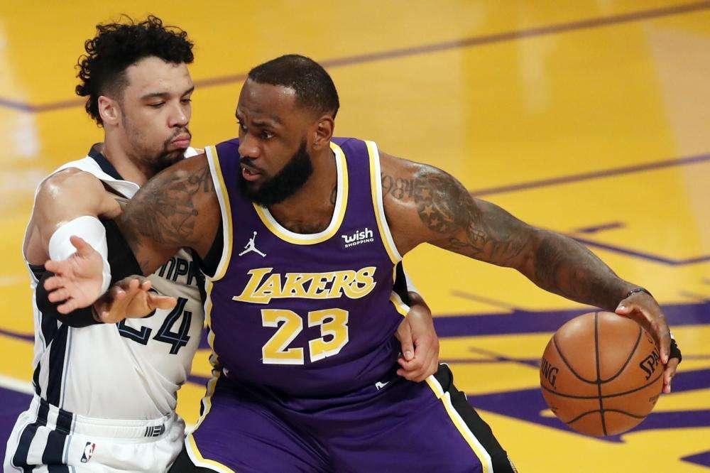 LEBRON, A Ibra: "Con ingiustizie non starò mai zitto"