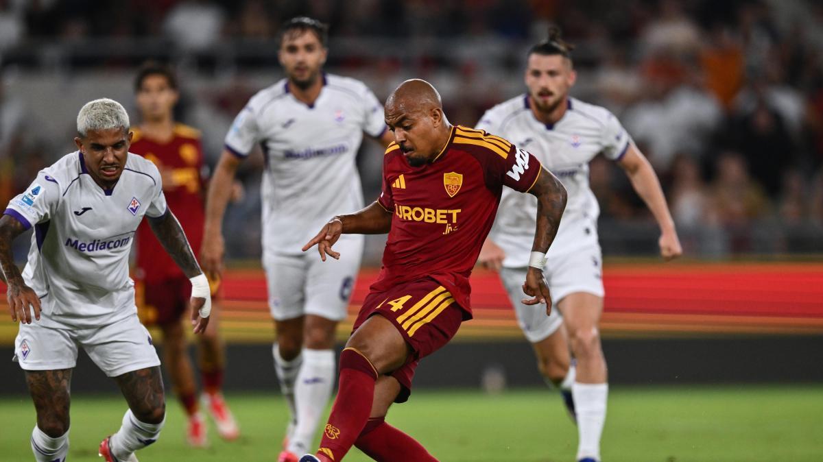 Roma-Fiorentina 1-0, fine primo tempo: viola confusi all'Olimpico