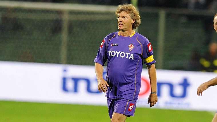 STORIA VIOLA, Rigagol in rovesciata