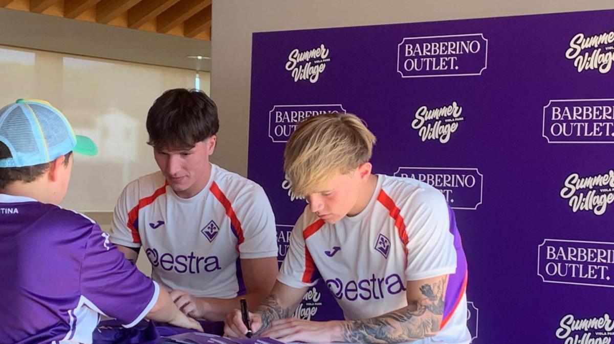 Giovanni Fabbian e Antonio Pirrò presenti al Meet&Greet al Viola Park: le foto di FirenzeViola