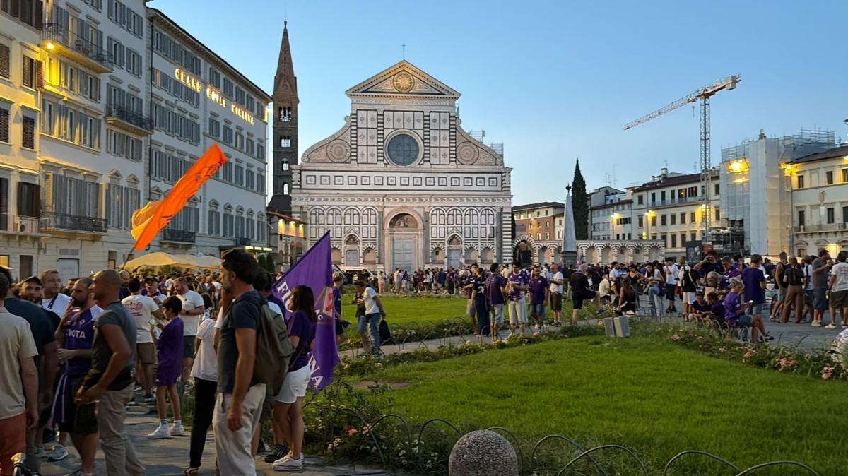 Centenario Fiorentina, primi tifosi a Santa Maria Novella