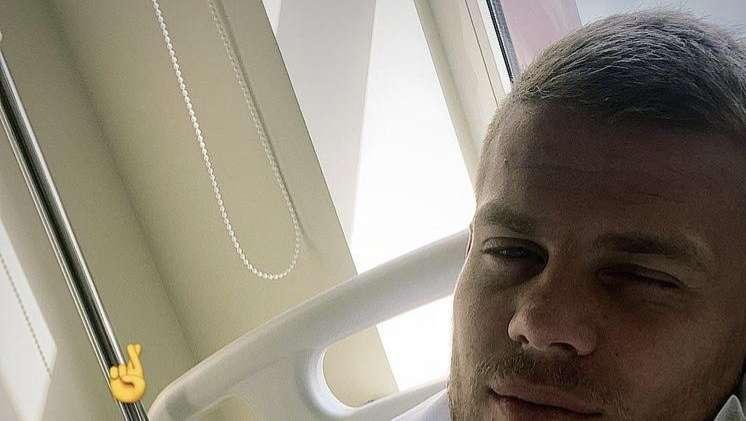 FOTO, Rebus Kokorin: pubblica selfie su un... lettino