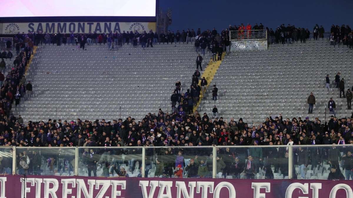 Tifosi, la Fiesole tuona e l'aria si è fatta pesante: oggi attesi 19mila spettatori contro l'Udinese