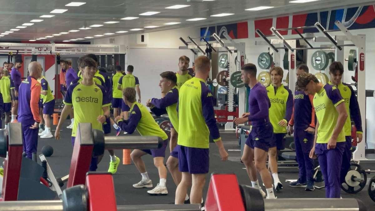 Fiorentina, mattinata in palestra per Stefano Pioli e i suoi: le immagini e i video 