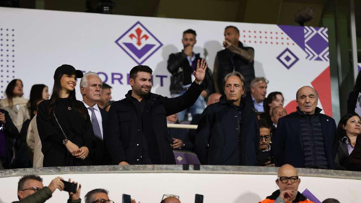 Fiorentina in silenzio stampa. Per ora nessuna decisione presa su Pioli