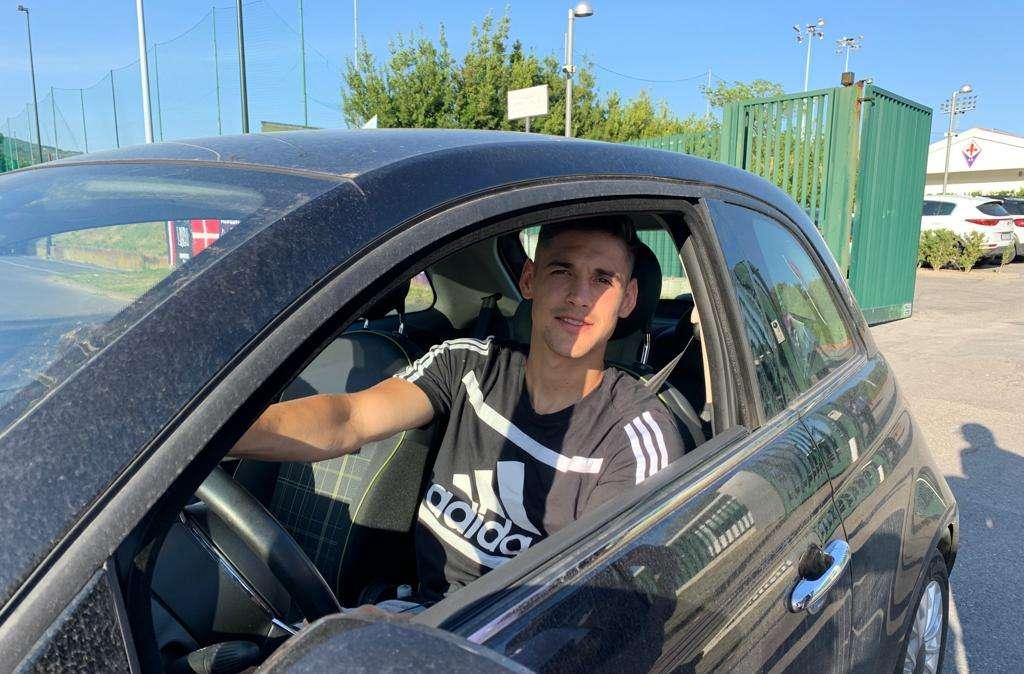 FOTO FV, Allenamento finito: giocatori regalano selfie