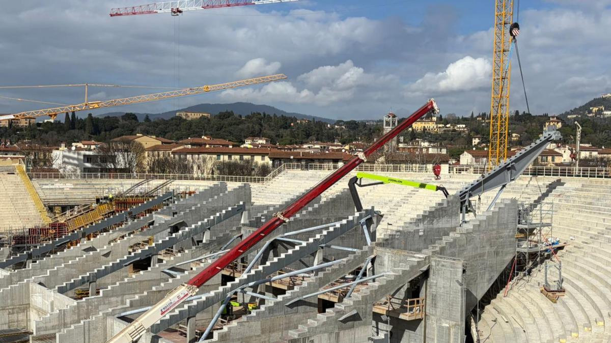 Funaro sui lavori in Curva: "A fine maggio ultimeremo montaggio gradoni in Fiesole"