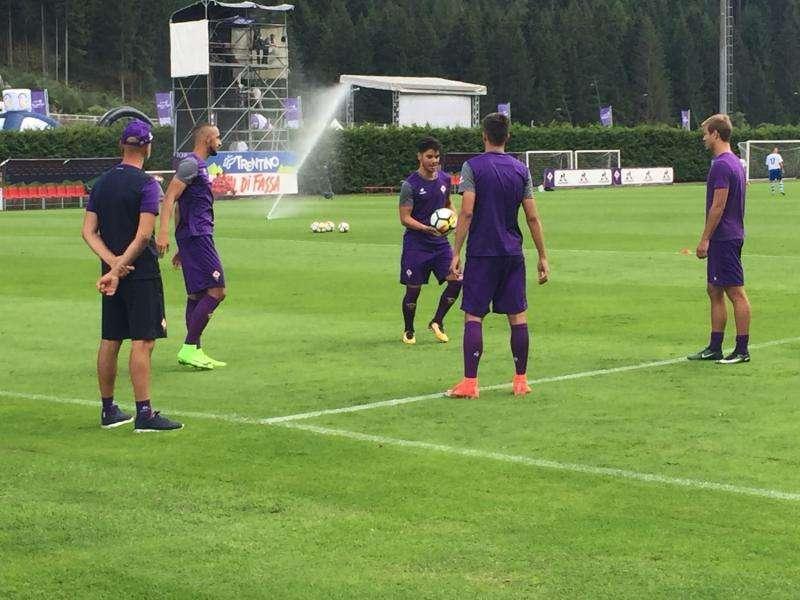 VIDEO FV, Viola in campo per il riscaldamento