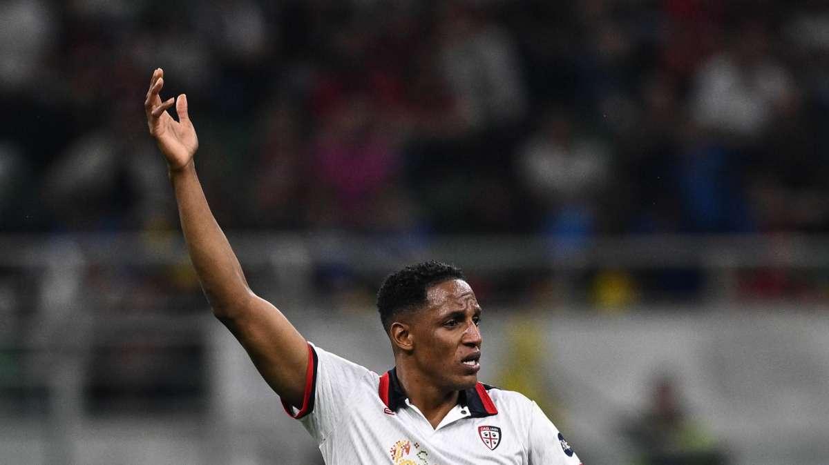 MINA, No all'Al Ain, l'ex viola vuole rimanere a Cagliari