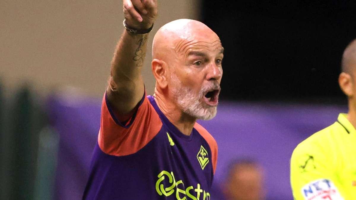 Dilaga il malcontento a Firenze, ma Pioli è sereno. Tuttosport: "Lavora per riprendere la scalata"