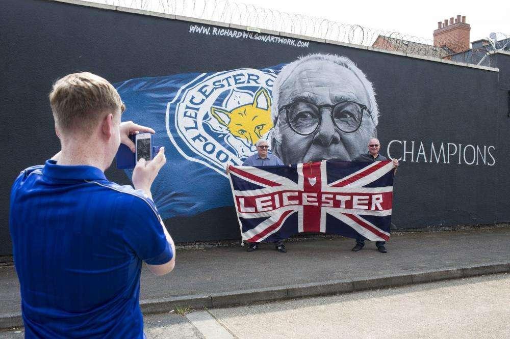 LEICESTER, Schianto elicottero: muoiono in quattro