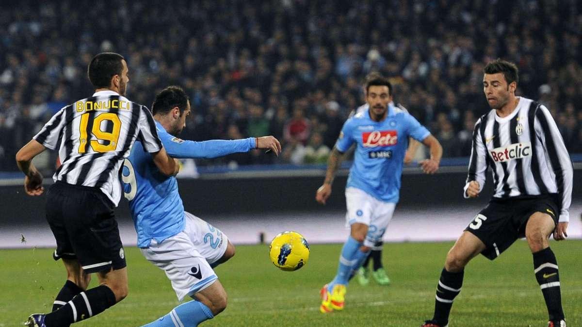 NAPOLI-JUVE, Finisce con un pareggio per 3-3