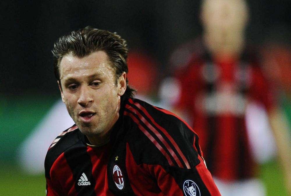 OBIETTIVI VIOLA, Il Liverpool su Cassano