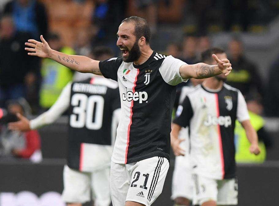 SERIE A, La Juventus batte 2-1 l'Inter e torna in testa