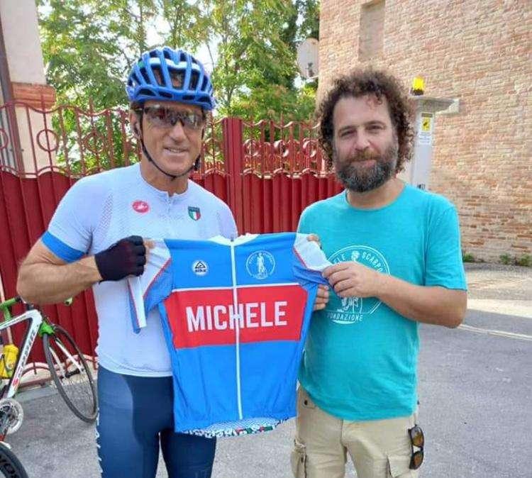 JESI, Euforia al Mancini day: ct in bici per Scarponi