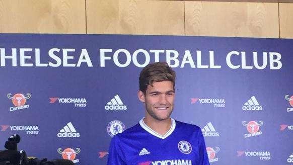 FOTO FV, La prima foto di Alonso con la maglia del Chelsea