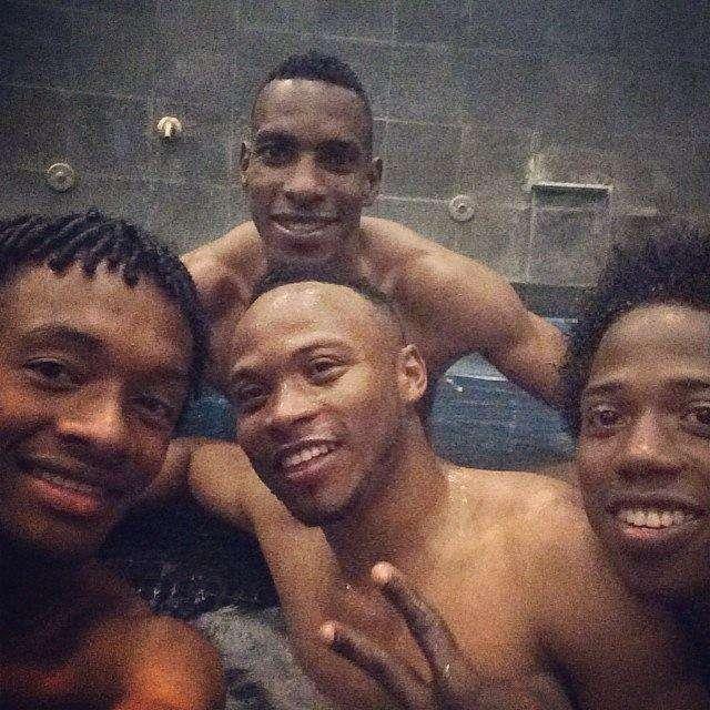 FOTO, E Cuadrado festeggia gli anni in piscina