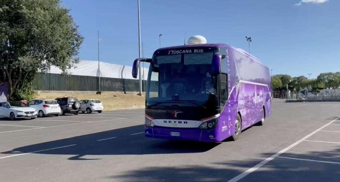 VIDEO FV, Il pullman torna al cs per l'allenamento