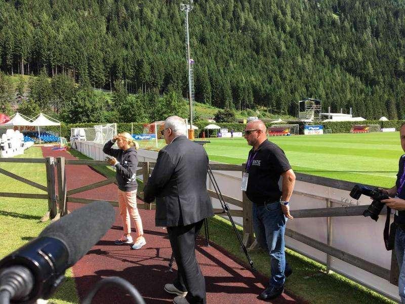 FOTO FV, Corvino arriva al campo di Moena