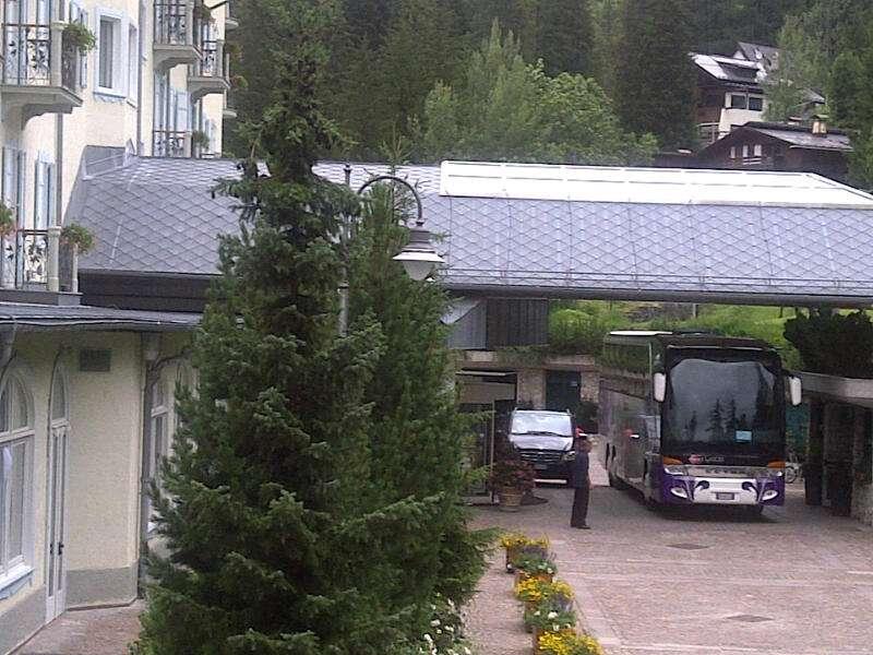 QUI CORTINA, Piove e nessun tifoso in giro