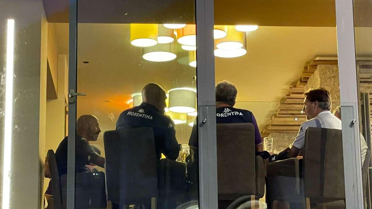 FOTO-VIDEO FV, Cena di squadra dopo l'11-0