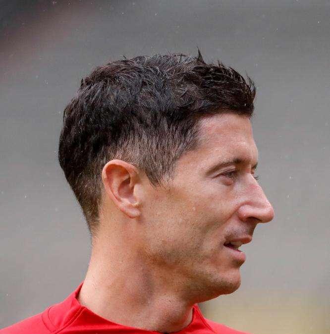 LEWANDOWSKI, Bayern ci ripensa: via a 60 milioni