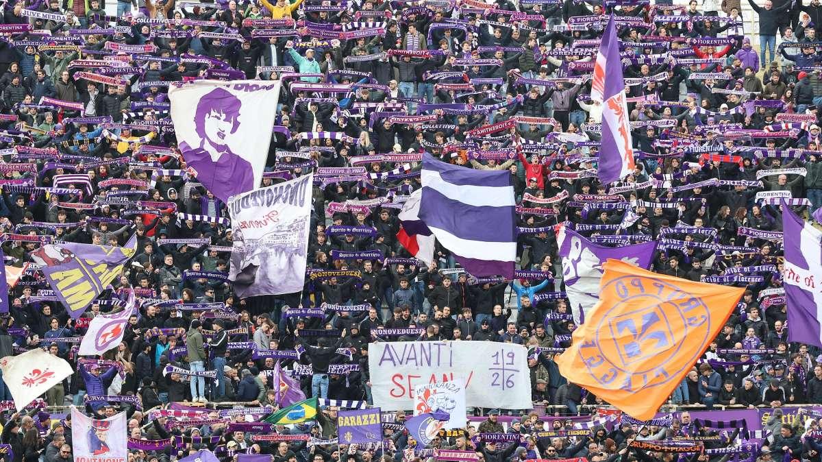 DA ROCCO AL FORTE SEGNALE DELLA CURVA: TUTTI STANNO CON ITALIANO