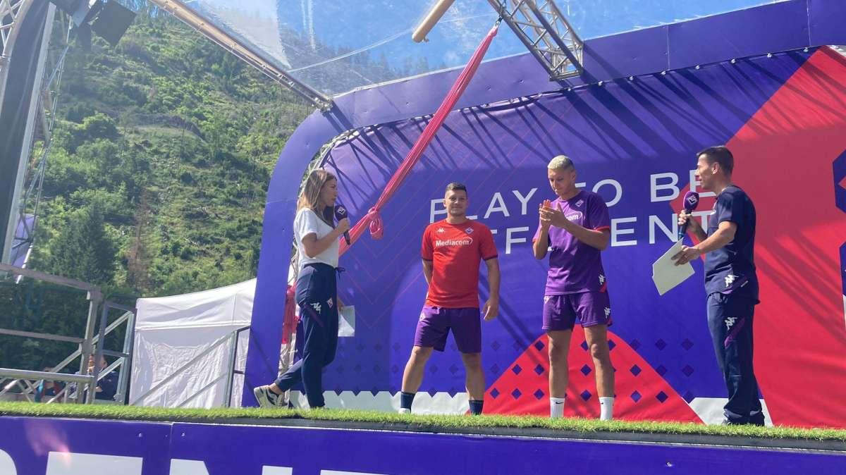 GOLLINI-JOVIC, Rivivi il live della presentazione al tifo