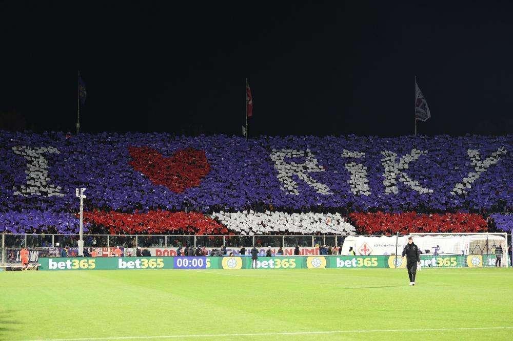 TIFOSI, Oltre 450 viola a San Siro contro il Milan