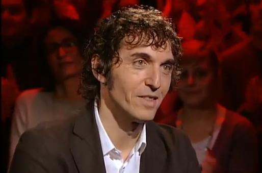 Cruciani sulla coreografia: "Straordinariamente creativa. Multa ridicola"