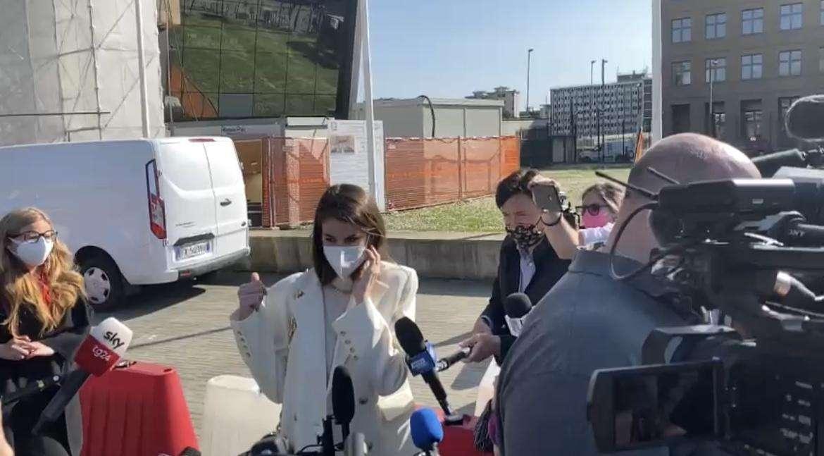 FOTO FV, Francesca Fioretti esce senza commentare