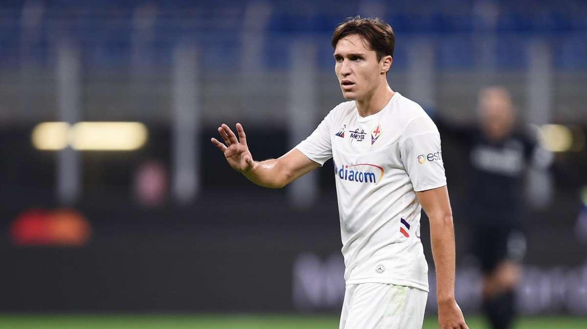 CHIESA, La sua maglia come camice di piccoli pazienti