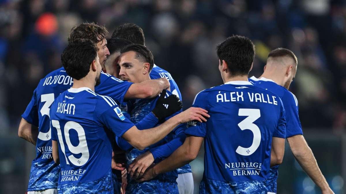 Il Como fa la storia: Napoli eliminato ai rigori e semifinale di Coppa Italia raggiunta