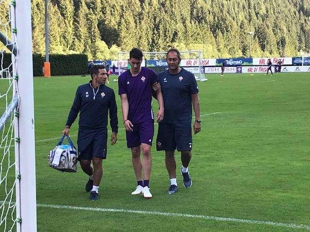MOENA, Botta per Vlahovic: interrompe l'allenamento