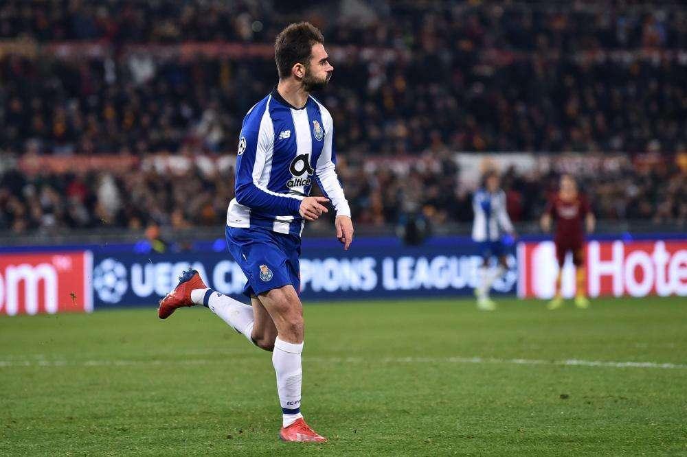 DALLA SPAGNA, Viola interessati ad A. Lopez del Porto