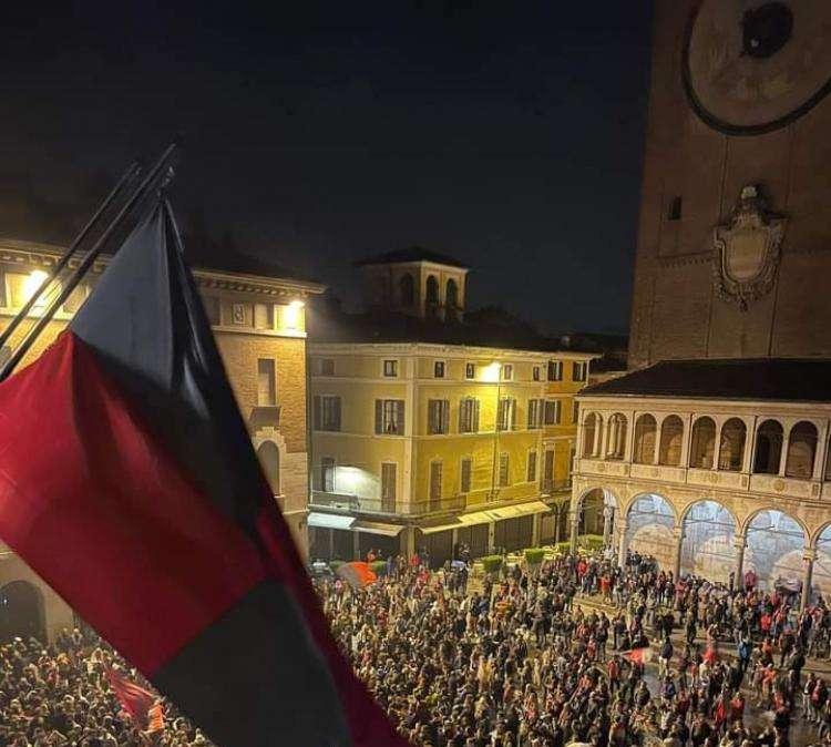 CREMONESE, È in A: festa in città per tutta la notte