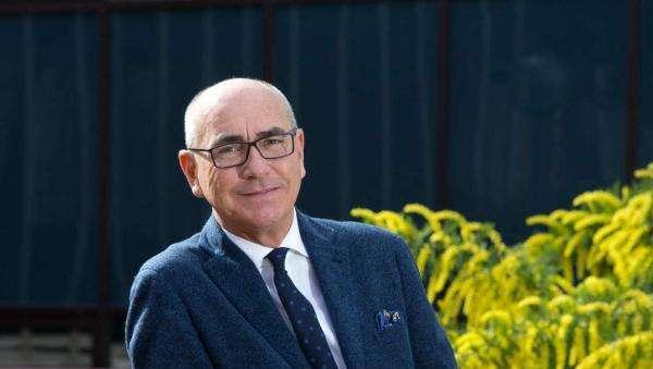 BLOCCATA LA SCELTA DELL’ALLENATORE. ORA IL SASSUOLO FA PAURA. IERI VERTICE IN SEDE: RITIRO ANTICIPATO. ADV, NO A FIRENZE PER LA FEMMINILE. RIVOLUZIONE A GIUGNO, UN RUOLO PER ANTOGNONI