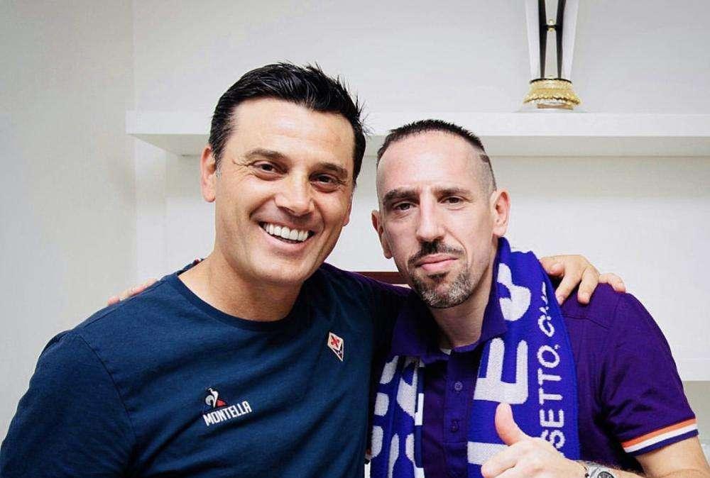 FOTO, Anche Montella dà il benvenuto social a FR