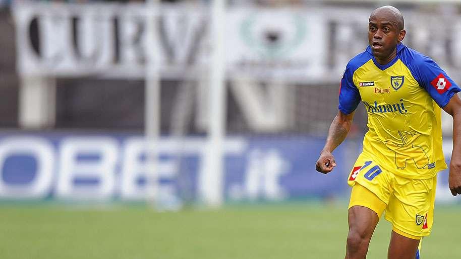 SERIE A, L'Inter rimanda la festa, pari del Genoa a Bergamo