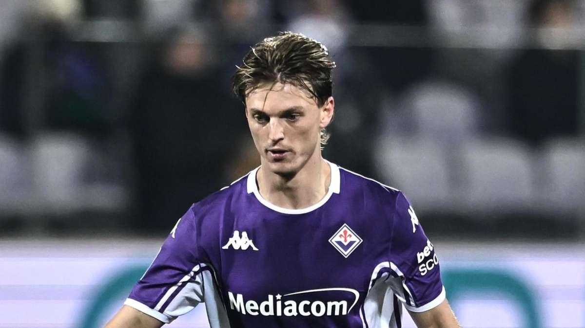 Fiorentina-Cagliari 0-2, Gudmundsson vicino al gol