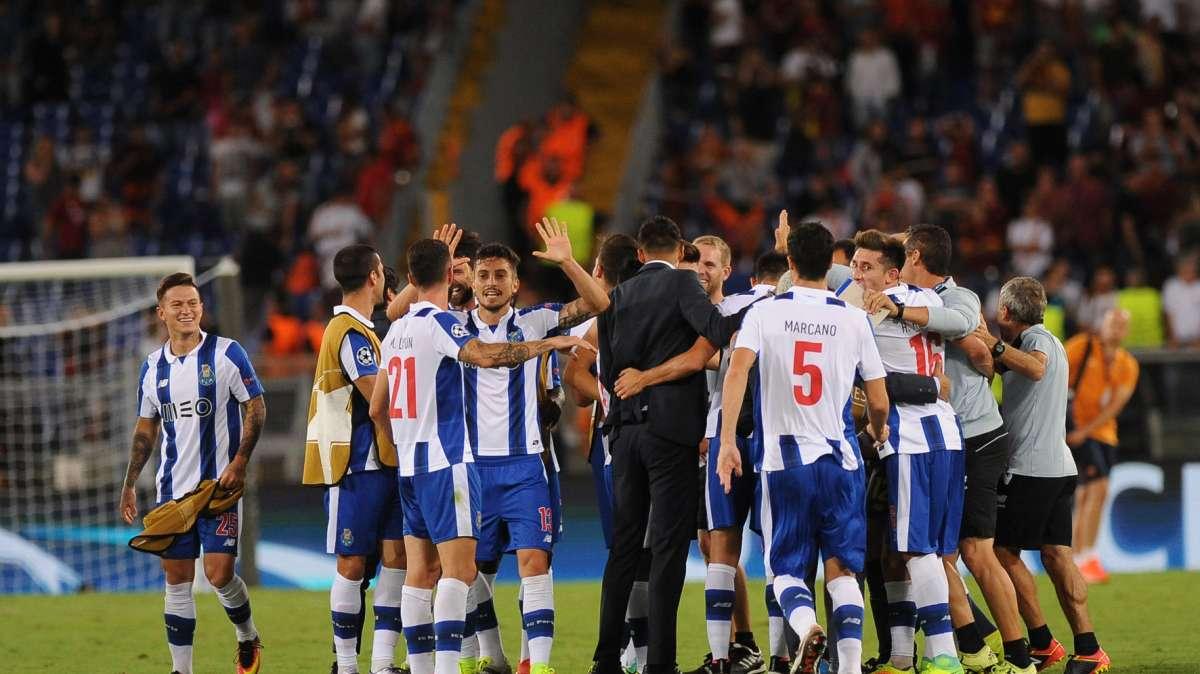 Napoli, piace il giovane portoghese Queirós
