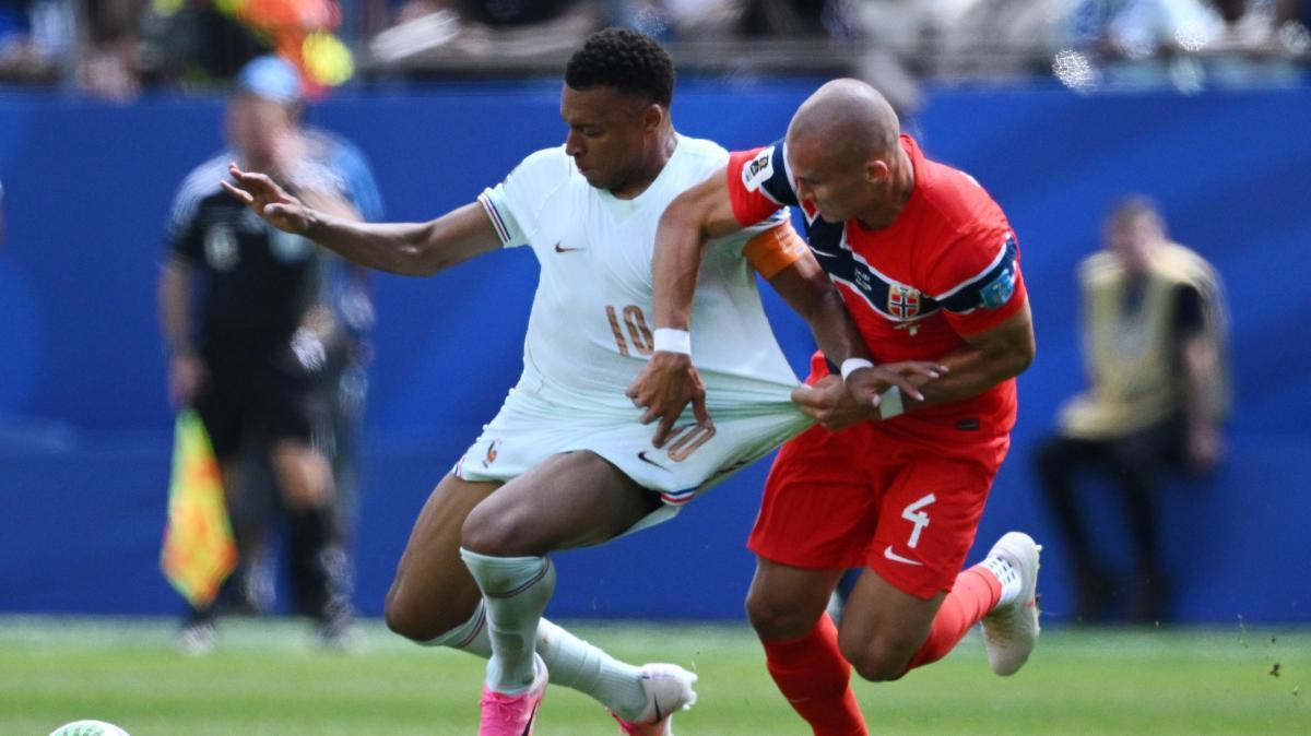 Genoa, analizziamo la prestazione di Leo  Østigård contro la Francia