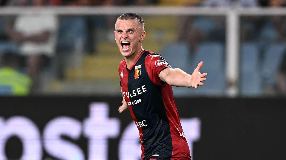 Genoa, prove di rientro per Albert Gudmundsson al Signorini