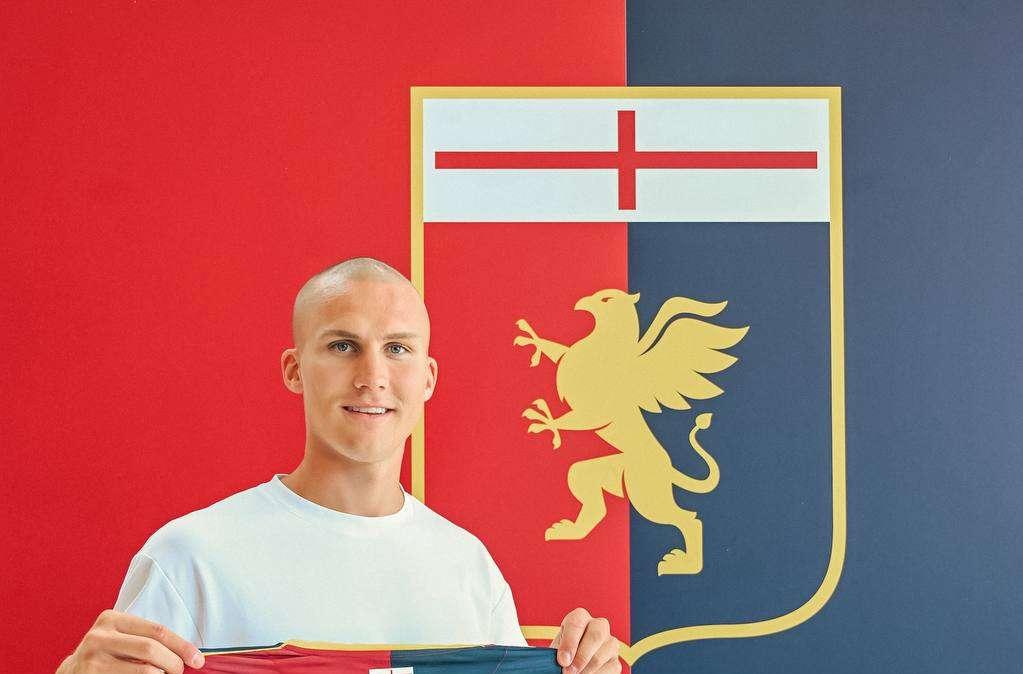 Genoa, ufficiale il difensore Leo Østigard, arriva in prestito