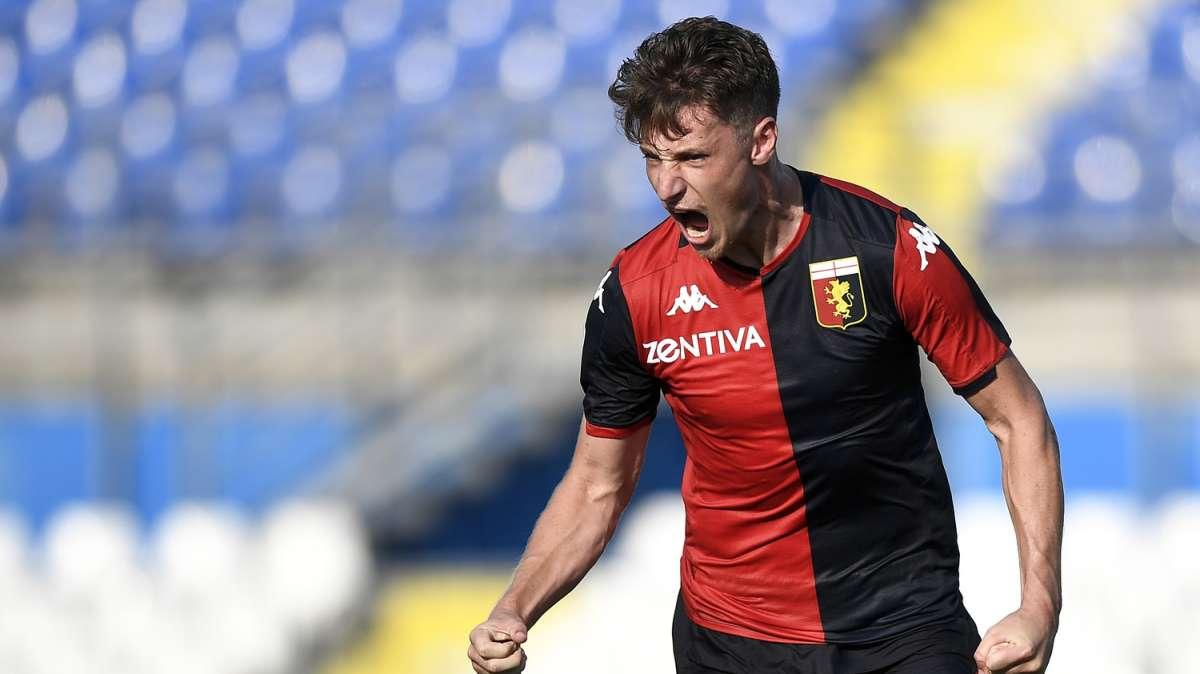 Genoa pagelle, male il centrocampo; bene Pinamonti
