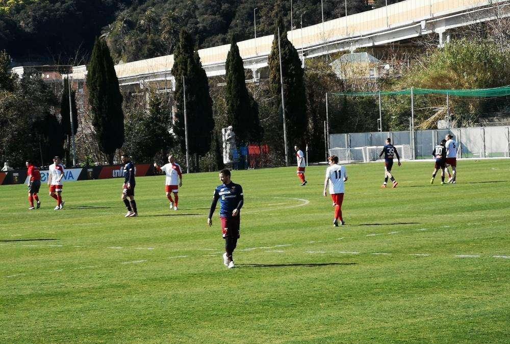 Genoa-Arenzano finisce 11 a 0. Poker di reti per Lapadula 