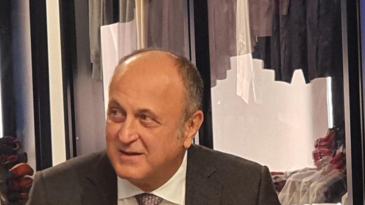 Genoa, anche il presidente Sucu all'esordio casalingo contro il Napoli